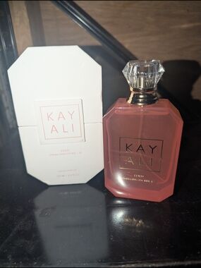 HUDA BEAUTY Kayali Eden Lychee 3.4 Oz